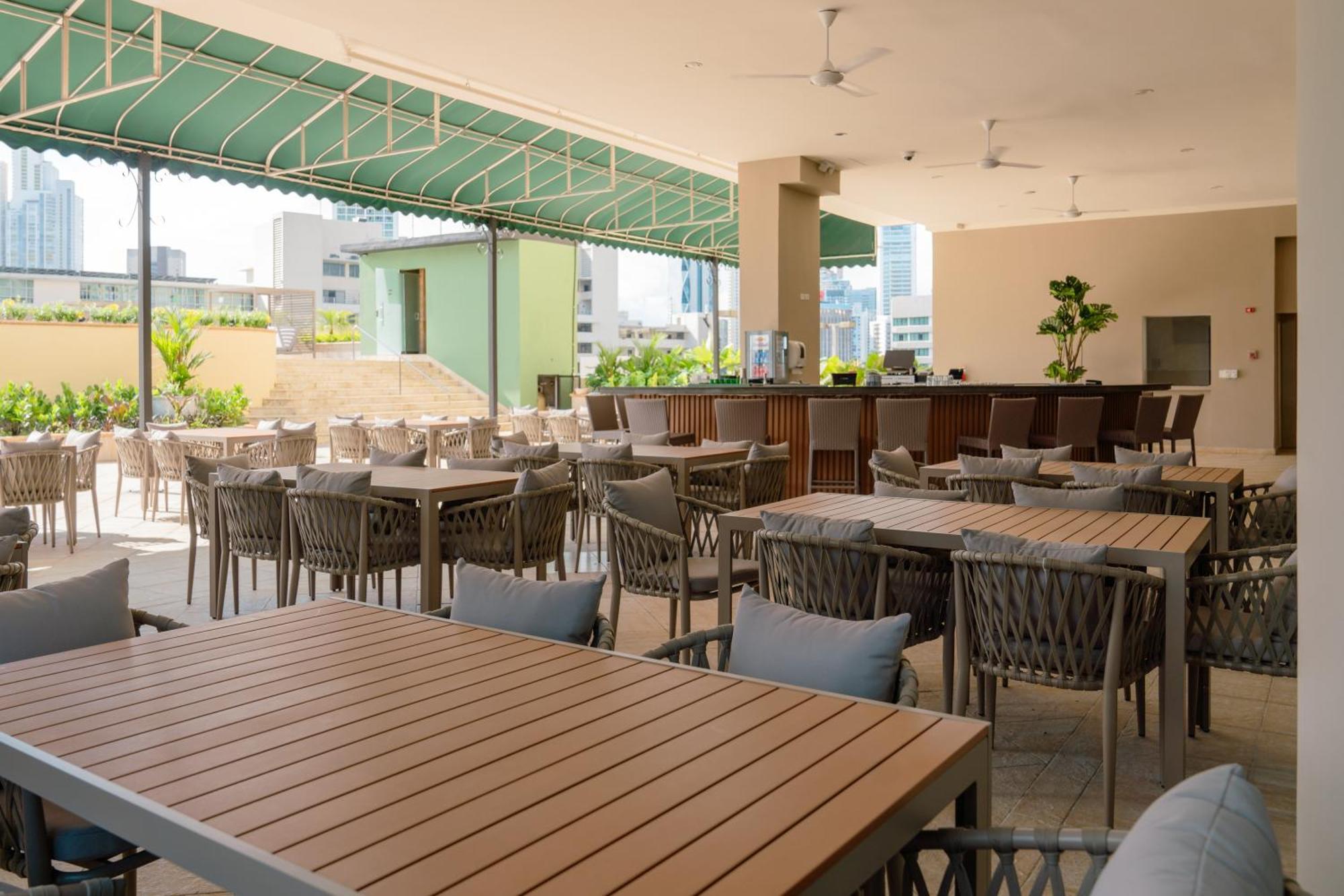 Waymore Hotel Spa & Casino ปานามาซิตี้ ภายนอก รูปภาพ